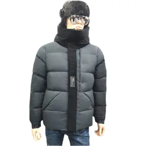New Design Wholesale luxury branded outerwear for men plus size short winter parka custom hooded puffer jacket