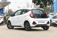 Voiture électrique mini EV2 Jiang Ling Little Kirin 2024, prix d'usine, super bon marché, quatre places, JMEV, véhicule à énergie nouvelle, automatique à gauche, lithium