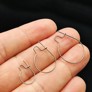 Clips d'appât en acier au carbone haute résistance personnalisés, épingles de sécurité tranchantes pour la pêche à la <span class=keywords><strong>carpe</strong></span>, matériel terminal - Product Image 1
