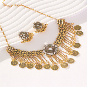 Collier rétro européen et américain en métal avec pampilles, en alliage de zinc, serti pavé, ensemble de bijoux de fête - Product Image 3