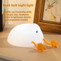 Lampe de chevet USB à trois vitesses, design dessin animé en silicone en forme de canard, alimentée par prise secteur, cadeau pour enfants, ornement de bureau durable