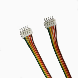 Assemblaggio Cavi Personalizzati 28 AWG con Connettori a 5 Pin e Cavo Piatto a Nastro - Product Image 3