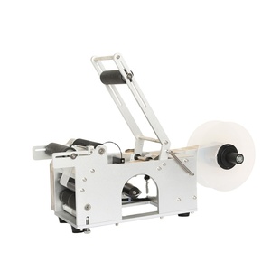 Semi-auto plastic bottle round bottle sticker labeling machine