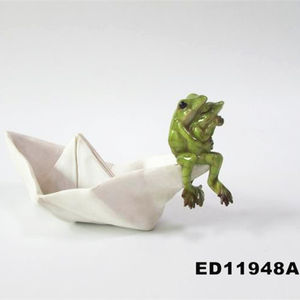 ED11948Aノベルティバレンタインデーギフトアイテム動物カエルカップル紙ボート置物樹脂工芸品像ミニチュアアクセサリー - Product Image 2