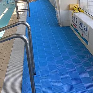 Dalles de sol emboîtables colorées en plastique pour lavage de voitures, revêtement de sol de garage en vinyle de luxe - Product Image 4