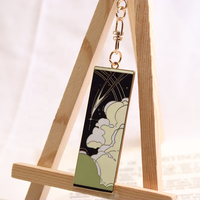 Porte-clés personnalisés en émail dur avec motif floral, breloques souvenirs, porte-clés métalliques personnalisés avec votre logo