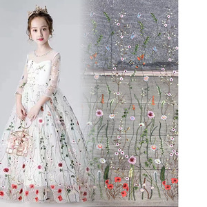 Fiore di primavera tessuto <span class=keywords><strong>ricamato</strong></span> <span class=keywords><strong>Tulle</strong></span> tessuto di pizzo <span class=keywords><strong>ricamato</strong></span> pianta di pizzo pizzo <span class=keywords><strong>per</strong></span> il vestito - Product Image 3