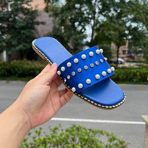Korean Fashion Women Slide Slippers Handicraft Pearl Rivet Flat Non Slip Sandals <b>Plus</b> <b>Size</b> Outdoor Daily Footwear - Product Image 2