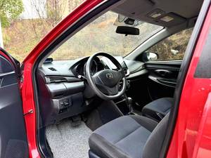 <span class=keywords><strong>Toyota</strong></span> <span class=keywords><strong>YARiS</strong></span> L 1.5E CVT <span class=keywords><strong>Dynamic</strong></span> Upgrade Edition Automatique 2017 <span class=keywords><strong>2018</strong></span> - Voiture d'occasion en stock et livraison rapide - Product Image 5