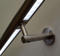 Rampe d'escalier en acier inoxydable personnalisée à faible MOQ avec éclairage LED intégré et projecteur pour balustrade