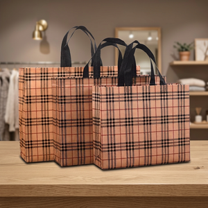 Sac fourre-tout réutilisable en PP laminé avec impression personnalisée et poignées renforcées pour les événements commerciaux et les courses quotidiennes - Product Image 2