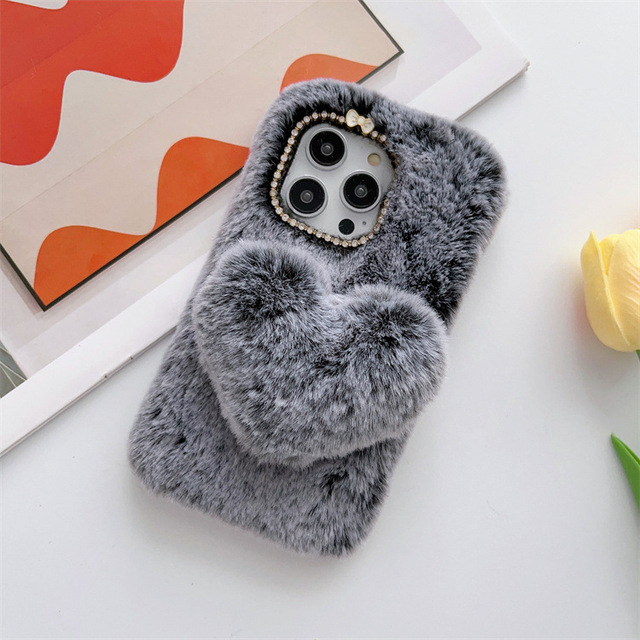 Unique Plush Design Fur Warm Mobile Phone Case TPU Girl Fashion Phone Cover for iPhone 17 Pro Max