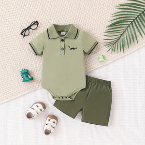 Set Comodo per Bambini in Tessuto Spazzolato Effetto Seta, con Camicia a Maniche Corte con Colletto e Bottoni e Pantaloncini - Product Image 1