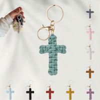 Porte-clés Croix Jésus, Accessoires de Voiture Chrétiens, Porte-clés Croix Souple Fait Main, Décoration Bohème pour Femmes et Hommes, Cadeau