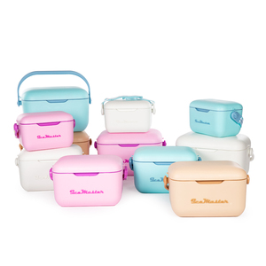 Glacière légère VIVID 6/12/21QT avec poignée et sangle pour une conservation efficace au froid - Product Image 2