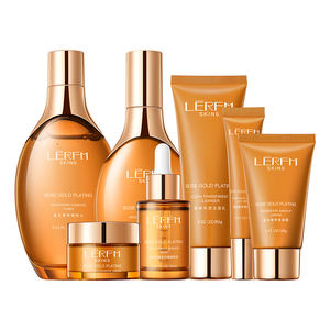 Coffret de Soins Visage 7 Pièces Anti-Âge et Anti-Rides avec Sérum, Hydratant à la Niacinamide, Éclaircissant, Vitamine <span class=keywords><strong>C</strong></span>, Non Testé sur les Animaux pour une Belle Peau - Product Image 5