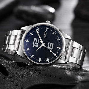 Nuevos relojes para hombres, elegantes relojes de cuarzo, venta directa de fábrica y venta al por mayor - Product Image 3