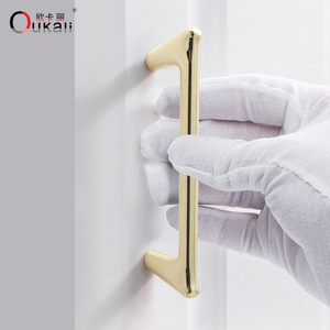 Hot Selling Modern Luxury Zinc Alloy Handles for China's Premium <strong>Door</strong> Handles Hotel Dining Apartment Use Brass Metal 96mm - Product Image 6