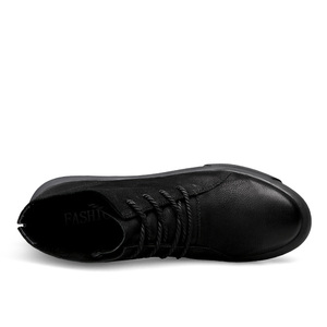 Nuovi <span class=keywords><strong>Stivali</strong></span> Casual in Pelle alla Moda con Taglio Alto OEM/ODM, Eleganti <span class=keywords><strong>Stivali</strong></span> in Pelle Colorati e Caldi con Lacci - Product Image 3