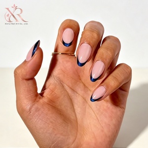 เล็บปลอมแบบกดติดทรงอัลมอนด์สีนู้ด ปลายเฟรนช์ ความยาวปานกลาง ใช้ซ้ำได้ สีขาว แดง น้ำเงิน สำหรับทำเล็บเฟรนช์แมนิคิวร์ ขายส่ง - Product Image 5