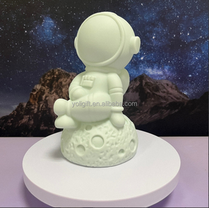 Artisanat en résine DIY : Figurines d'art fluide, Poupées variées, Jouets de dessin pour enfants, Personnages de dessins animés, <span class=keywords><strong>Tirelire</strong></span>, Moule d'Halloween, Fait main - Product Image 4