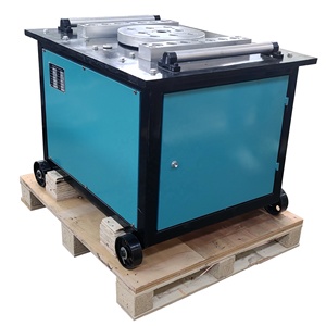 Panel de <span class=keywords><strong>control</strong></span> numérico Máquina dobladora de alambre de acero Motor de núcleo Pedales de pie Automatización manual para máquina dobladora de barras de refuerzo - Product Image 4