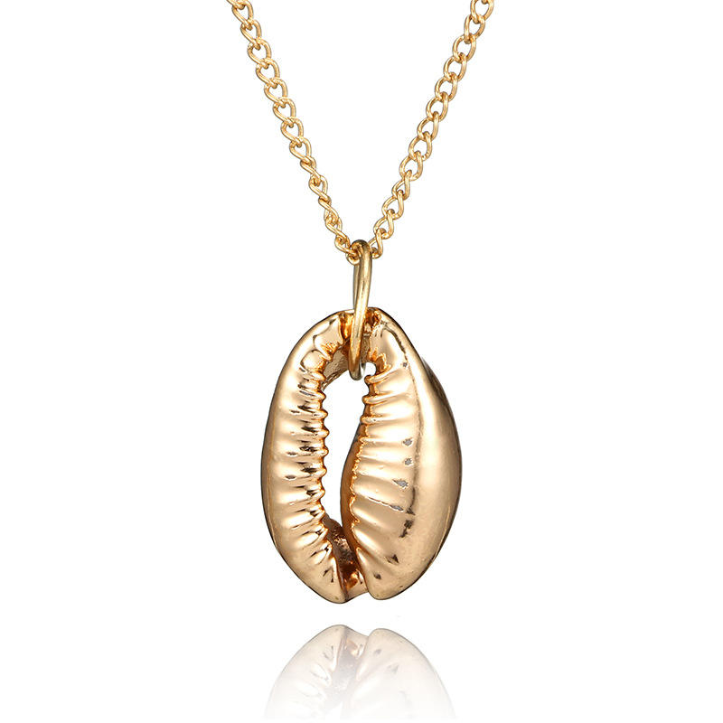 European And American Simple Jewelry Creative Beach Sea Wind Metal Alloy Gold Plated Shell Pendants Charms Necklace 