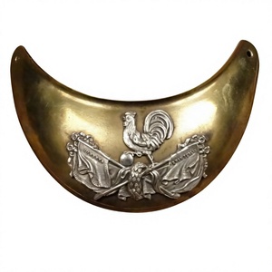 Empire Infanterie de Ligne Hausse Gorget 19ème Siècle Français Laiton Gorget avec ligne gravée bord inférieur appliqué avec un argent - Product Image 1