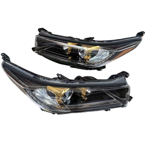 Faros LED de Alta Gama <span class=keywords><strong>Black</strong></span> Gold Knight <span class=keywords><strong>Edition</strong></span> de 12V 6000K 65W con Luces de Circulación Diurna de Ajuste Universal - Product Image 2