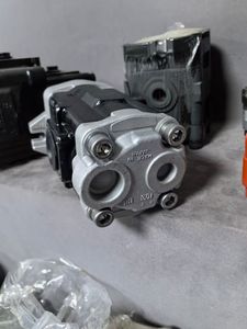 Repuestos para Excavadoras 720-2T-03710 14766-02 EC380D EC480D Bomba de Engranajes Hidráulica para Minicargadoras SK714-5 SK815-5 - Product Image 3