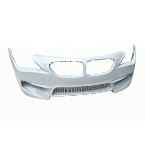 Kit carrosserie FRP M6 pour <span class=keywords><strong>BMW</strong></span> Série 6 630i <span class=keywords><strong>640i</strong></span> 650i <span class=keywords><strong>E63</strong></span> 2004-2007 : Pare-chocs avant, jupes latérales, pare-chocs arrière, largeur de carrosserie élargie - Product Image 4