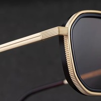 Lunettes de soleil rétro pour hommes, style punk, monture métallique, charnière à ressort, protection UV400, avec logo personnalisé