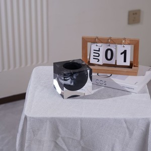 Modern Acrylic <b>Square</b> <b>Vase</b> For Floral Display Home Decor Craft Gift Item - Product Image 4