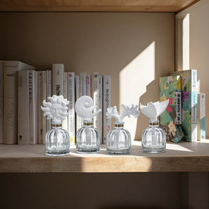 100ml Clear Round Glass <strong>Diffuser</strong> Bottle <strong>Ceramic</strong> Flower Fragrance <strong>Diffuser</strong> - Product Image 6