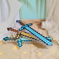 Nouvelle épée jouet lumineuse créative, épée jouet classique à LED, épée en plastique scintillante, épée jouet en cristal, armes jouet pour cadeaux de fête