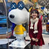Sculpture de chien Snoopy astronaute en fibre de verre durable, faite à la main, pour la décoration de centres commerciaux, de maisons, de magasins et de portes