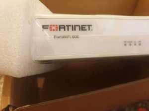 Pare-feu Fortinet <span class=keywords><strong>FortiGate</strong></span> 60F NGFW SD-WAN avec inspection SSL pour PME - Product Image 5