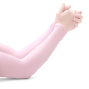 Manga de brazo de enfriamiento de hielo Spandex de secado rápido personalizada protección UV para fútbol - Product Image 1