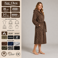 Peignoir en polaire à imprimé léopard pour femme, robe de chambre chaude en flanelle à capuche avec ceinture, tenue d'intérieur d'hiver
