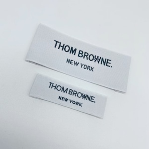 ผู้ผลิตป้ายผ้าขายส่ง ป้ายผ้าซาตินสำหรับเสื้อผ้า ป้ายทอพร้อมออกแบบโลโก้ - Product Image 2