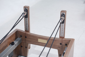 Máquina de <span class=keywords><strong>Pilates</strong></span> Reformer de Madera de Nogal, Reformer Profesional para Estudio de <span class=keywords><strong>Pilates</strong></span> Comercial - Product Image 3
