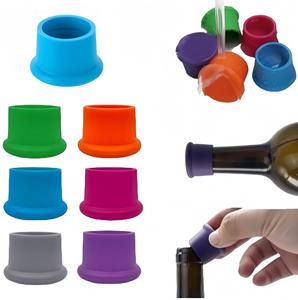 कस्टम पुनः प्रयोज्य वाइन स्टॉपर हैट सिलिकॉन बीयर सेवर और शराब की बोतल वैक्यूम सीलर को कवर करता है - Product Image 3