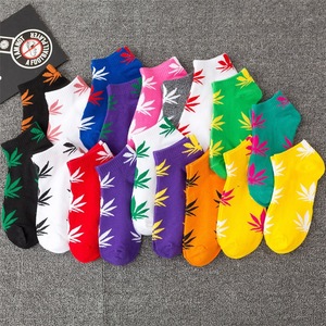 Unisex Weed Leaf Jacquard Cotton Sport <strong>Socks</strong> Men Women Novelty Fun Crew Colorful Weed Leaves Ankle <strong>Socks</strong> - Product Image 5