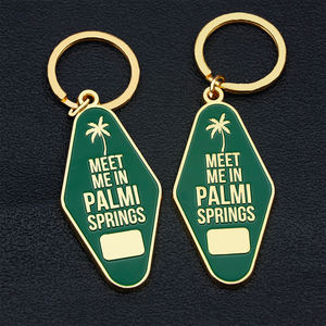 Fabricante logotipo personalizado marca de lujo habitación de Hotel <span class=keywords><strong>Metal</strong></span> Aleación de Zinc cuero en blanco esmalte Motel llavero promoción regalo - Product Image 3