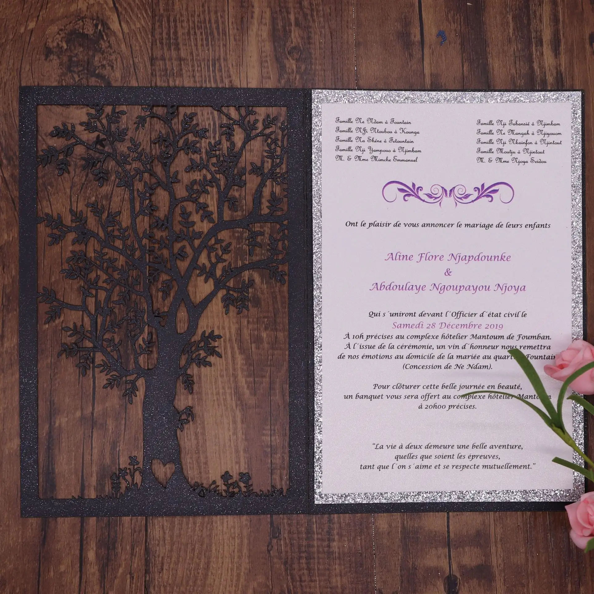 Düğün davetiyeleri kartları Glitter lazer kesim davetiyeleri nişan doğum günü Quinceanera davet ediyor