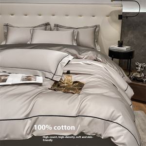 Juego <span class=keywords><strong>de</strong></span> <span class=keywords><strong>cama</strong></span> <span class=keywords><strong>de</strong></span> cuatro piezas <span class=keywords><strong>de</strong></span> algodón <span class=keywords><strong>de</strong></span> fibra larga 200 <span class=keywords><strong>de</strong></span> alto grado <span class=keywords><strong>de</strong></span> lujo ligero 100% edredón <span class=keywords><strong>de</strong></span> sábana <span class=keywords><strong>de</strong></span> algodón puro para el hogar moderno 200TC - Product Image 3