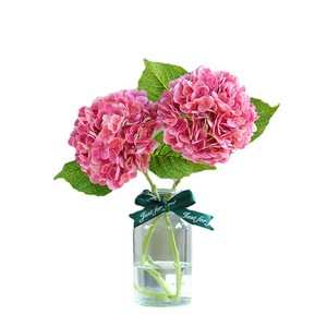 Fleurs artificielles en soie d'hortensia Haiyi, 72 pièces, toucher hydratant, décoration de mariage et de maison, bouquet bleu et blanc - Product Image 5