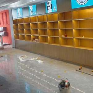 Expositor de Pared de Diseño Moderno Personalizado para Tiendas Minoristas, Mueble de Exhibición de Cosméticos, Panel de Madera para Centros Comerciales y Hoteles - Product Image 2