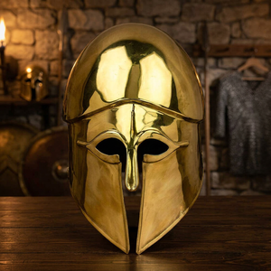 Casco CH Estilo Corinthiano Griego Medieval de Acero Pulido, Armadura Dorada Antigua para Disfraz de Caballero con Pluma, Halloween CHMN10065 - Product Image 1