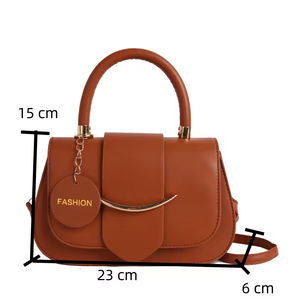 Sac à bandoulière pour femme en cuir PU, sac messager à pompon, vente chaude - Product Image 2